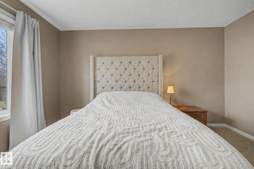 9111 213 Street, Edmonton, AB - Indoor Photo Showing Bedroom