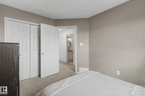 9111 213 Street, Edmonton, AB - Indoor Photo Showing Bedroom