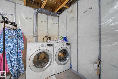 9111 213 Street, Edmonton, AB - Indoor Photo Showing Laundry Room