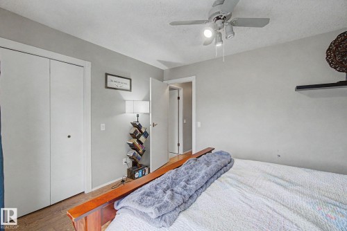141 5 Aberdeen Way, Stony Plain, AB - Indoor Photo Showing Bedroom