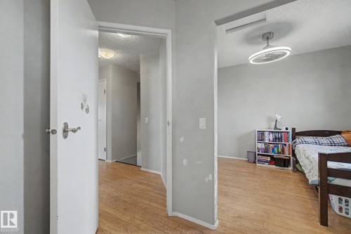 141 5 Aberdeen Way, Stony Plain, AB - Indoor