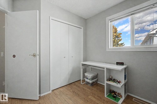 141 5 Aberdeen Way, Stony Plain, AB - Indoor