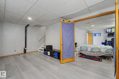 141 5 Aberdeen Way, Stony Plain, AB - Indoor