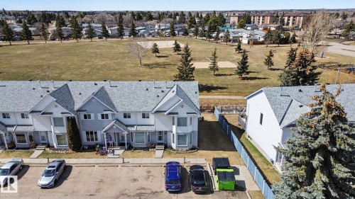141 5 Aberdeen Way, Stony Plain, AB - Outdoor