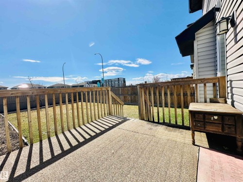 1655 Hammond Crescent, Edmonton, AB - Outdoor With Exterior