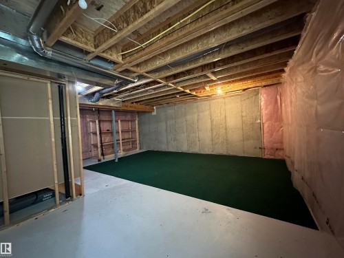 1655 Hammond Crescent, Edmonton, AB - Indoor Photo Showing Basement