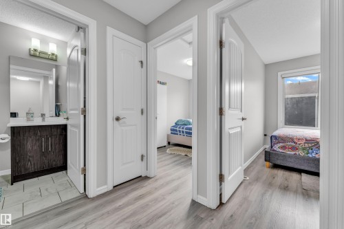 61 215 Saddleback Road, Edmonton, AB - Indoor Photo Showing Other Room