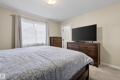 1096 Cy Becker Road, Edmonton, AB - Indoor Photo Showing Bedroom