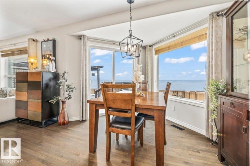 50 Napoleon Crescent, St. Albert, AB - Indoor Photo Showing Dining Room