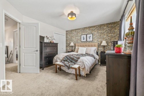 50 Napoleon Crescent, St. Albert, AB - Indoor Photo Showing Bedroom