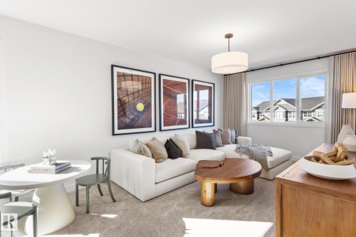 3195 Erlanger Way, Edmonton, AB - Indoor