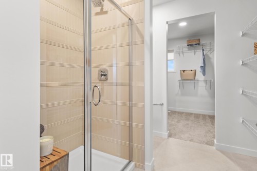 3195 Erlanger Way, Edmonton, AB - Indoor