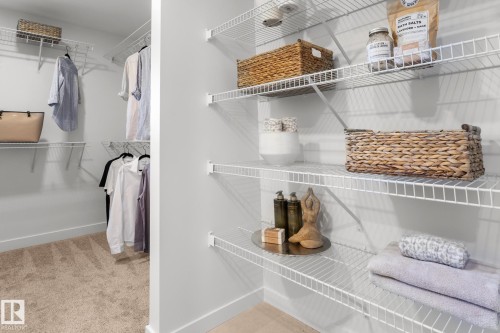 3195 Erlanger Way, Edmonton, AB - Indoor With Storage