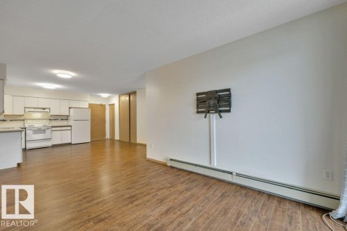 305 4906 47 Avenue, Leduc, AB - Indoor