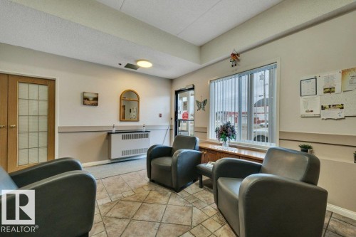 305 4906 47 Avenue, Leduc, AB - Indoor Photo Showing Other Room