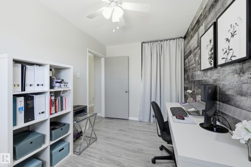 7719 71 Avenue, Edmonton, AB - Indoor Photo Showing Office