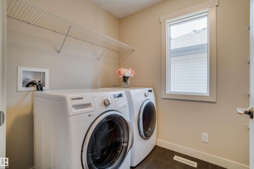 3843 Agar Green, Edmonton, AB - Indoor Photo Showing Laundry Room