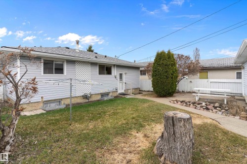 7123 Delwood Road, Edmonton, AB - Outdoor