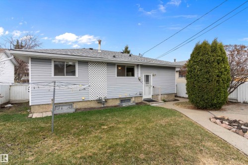 7123 Delwood Road, Edmonton, AB - Outdoor