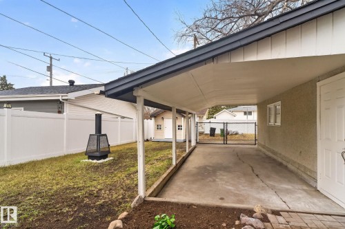 Carport with concrete slab - 13332 106 Street, Edmonton, AB - Outdoor