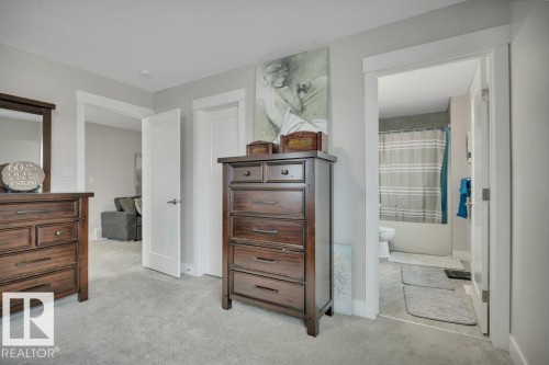 100 Aston Bend, Leduc, AB - Indoor