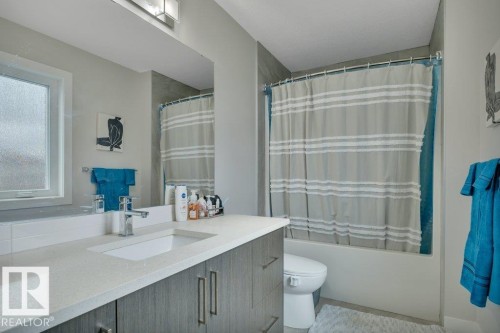 100 Aston Bend, Leduc, AB - Indoor Photo Showing Bathroom