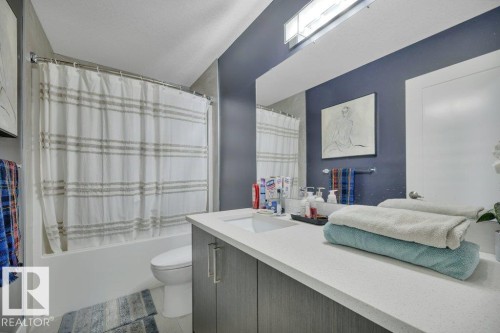 100 Aston Bend, Leduc, AB - Indoor Photo Showing Bathroom