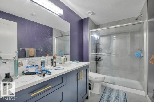 100 Aston Bend, Leduc, AB - Indoor Photo Showing Bathroom