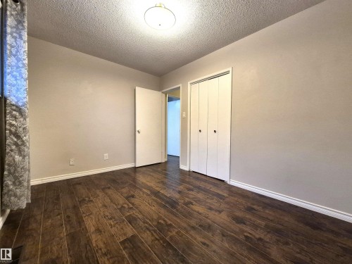 11440 44A Avenue, Edmonton, AB - Indoor Photo Showing Other Room