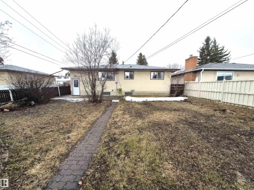 11440 44A Avenue, Edmonton, AB - Outdoor