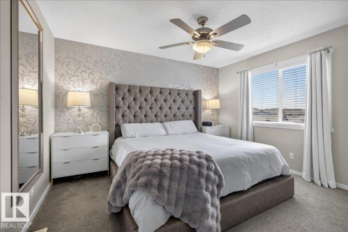 2530 Orchards Way, Edmonton, AB - Indoor Photo Showing Bedroom
