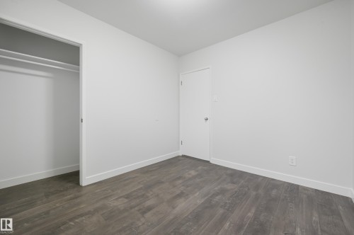 13228 83 Street Nw, Edmonton, AB - Indoor Photo Showing Other Room