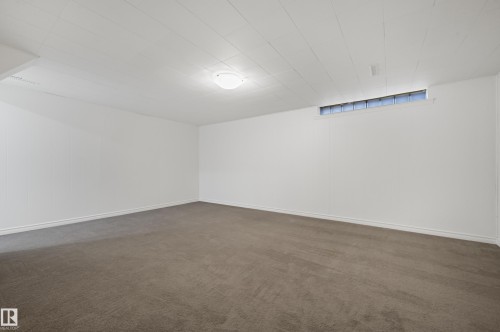 13228 83 Street Nw, Edmonton, AB - Indoor Photo Showing Other Room