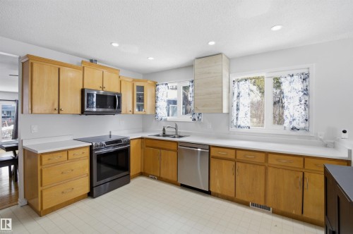 4203 52 Avenue, Beaumont, AB - Indoor Photo Showing Kitchen With Double Sink