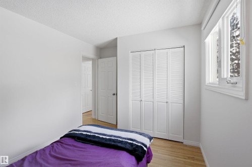 4203 52 Avenue, Beaumont, AB - Indoor Photo Showing Bedroom