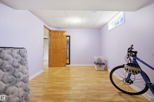 4203 52 Avenue, Beaumont, AB - Indoor Photo Showing Other Room