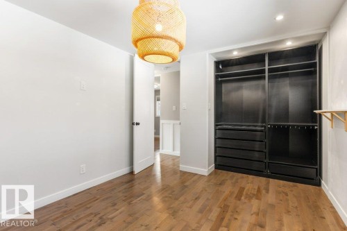 5 Gresham Boulevard, St. Albert, AB - Indoor Photo Showing Other Room