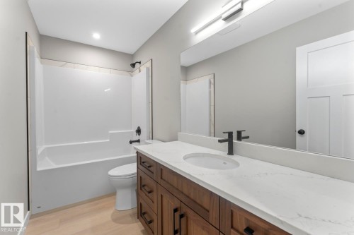317 Fundy Way, Cold Lake, AB - Indoor Photo Showing Bathroom