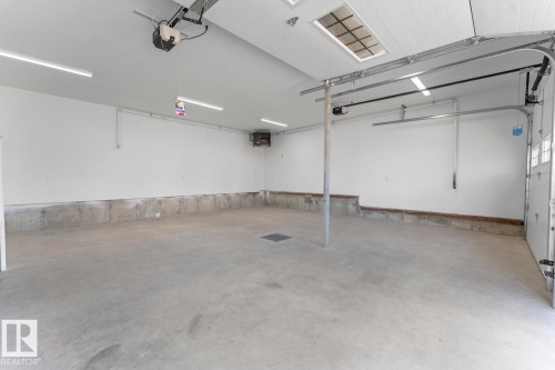 317 Fundy Way, Cold Lake, AB - Indoor Photo Showing Garage