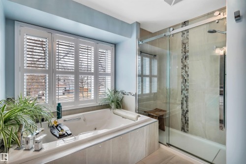 37 Deane Crescent, St. Albert, AB - Indoor Photo Showing Bathroom