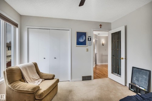 37 Deane Crescent, St. Albert, AB - Indoor