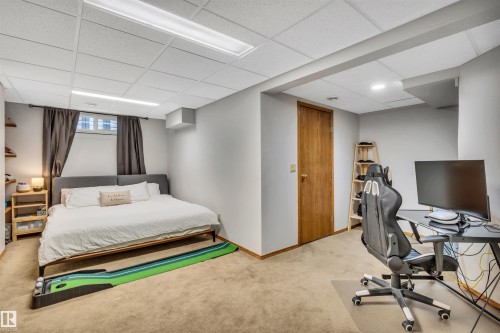 37 Deane Crescent, St. Albert, AB - Indoor Photo Showing Office