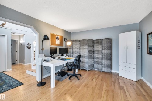 37 Deane Crescent, St. Albert, AB - Indoor Photo Showing Office