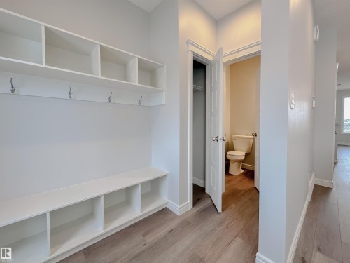 18832 28 Avenue, Edmonton, AB - Indoor With Storage