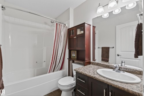 2547 Lockhart Way, Cold Lake, AB - Indoor Photo Showing Bathroom
