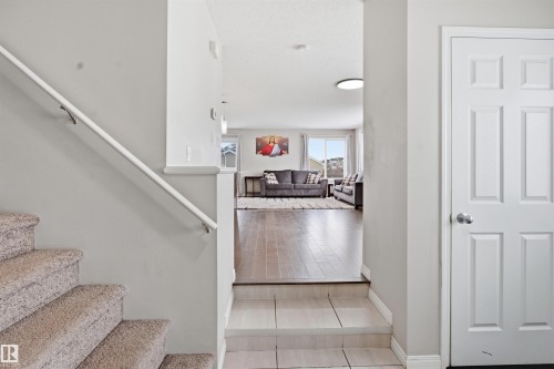2310 68 Street, Edmonton, AB - Indoor