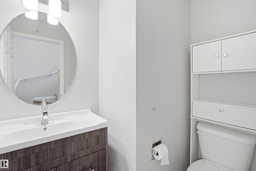 2310 68 Street, Edmonton, AB - Indoor Photo Showing Bathroom