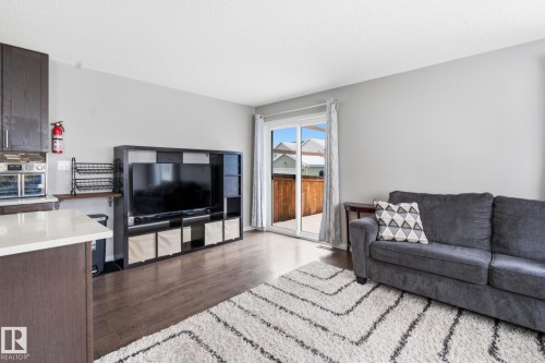 2310 68 Street, Edmonton, AB - Indoor Photo Showing Living Room