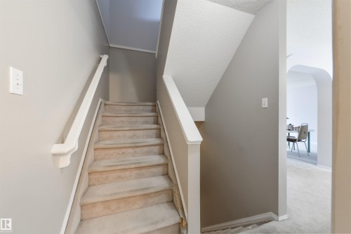 123 1670 Jamha Road, Edmonton, AB - Indoor Photo Showing Other Room