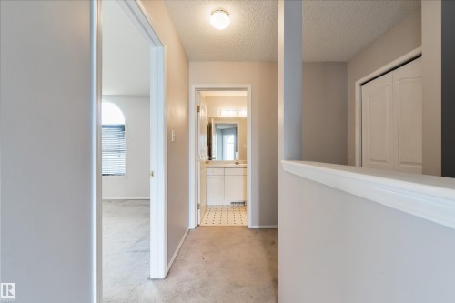 123 1670 Jamha Road, Edmonton, AB - Indoor Photo Showing Other Room